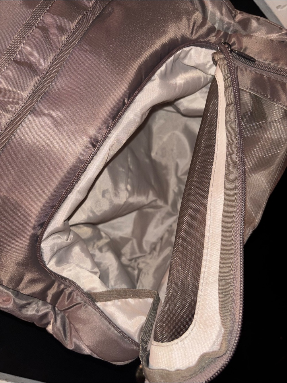 Lug Puddle Jumper Metallic Gray Quilted Convertible Tote Backpack Travel - Picture 8 of 11